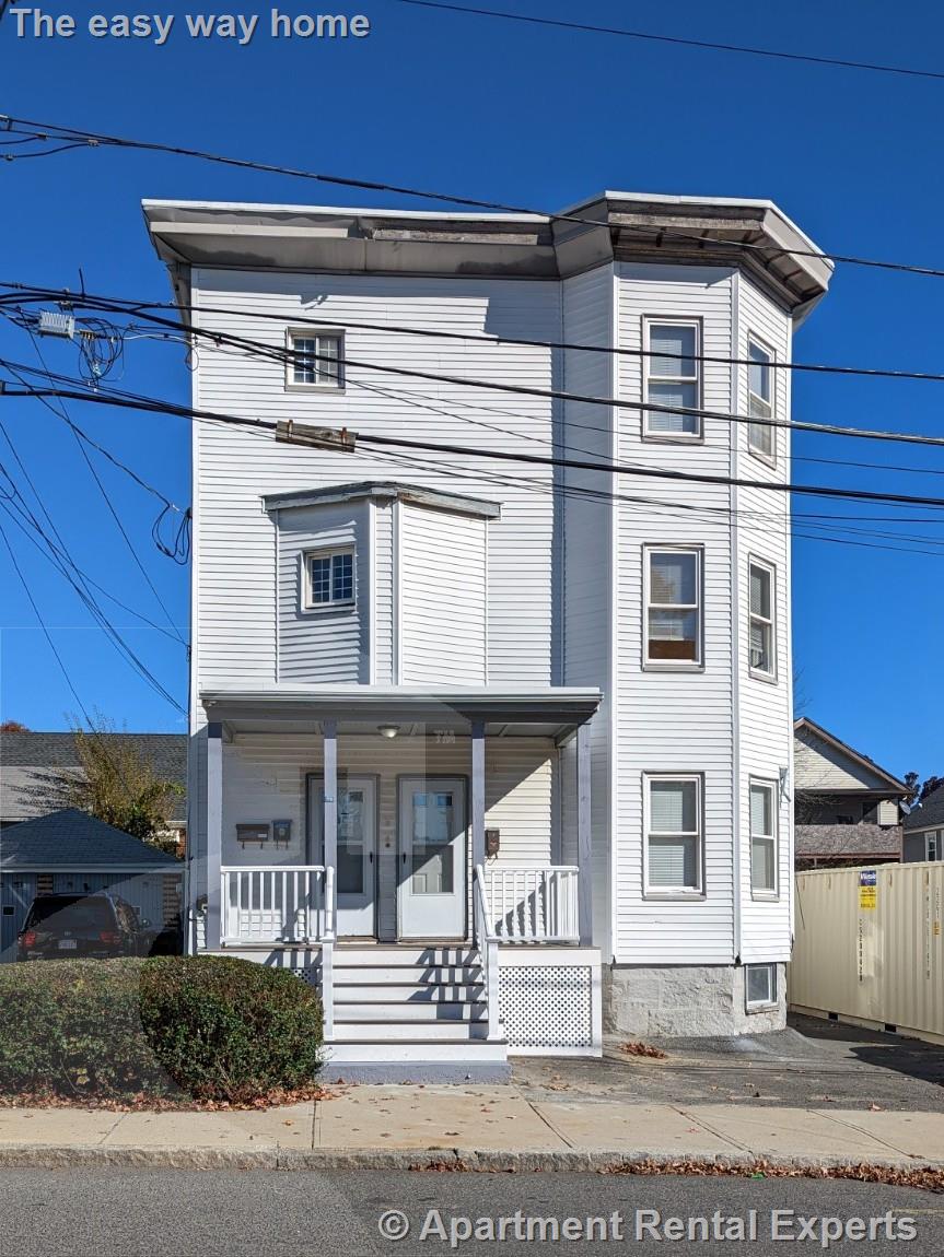 2 bed, 1 bath apartment for rent at 93 Madison Ave Unit 2, Everett — photo 20 of 20