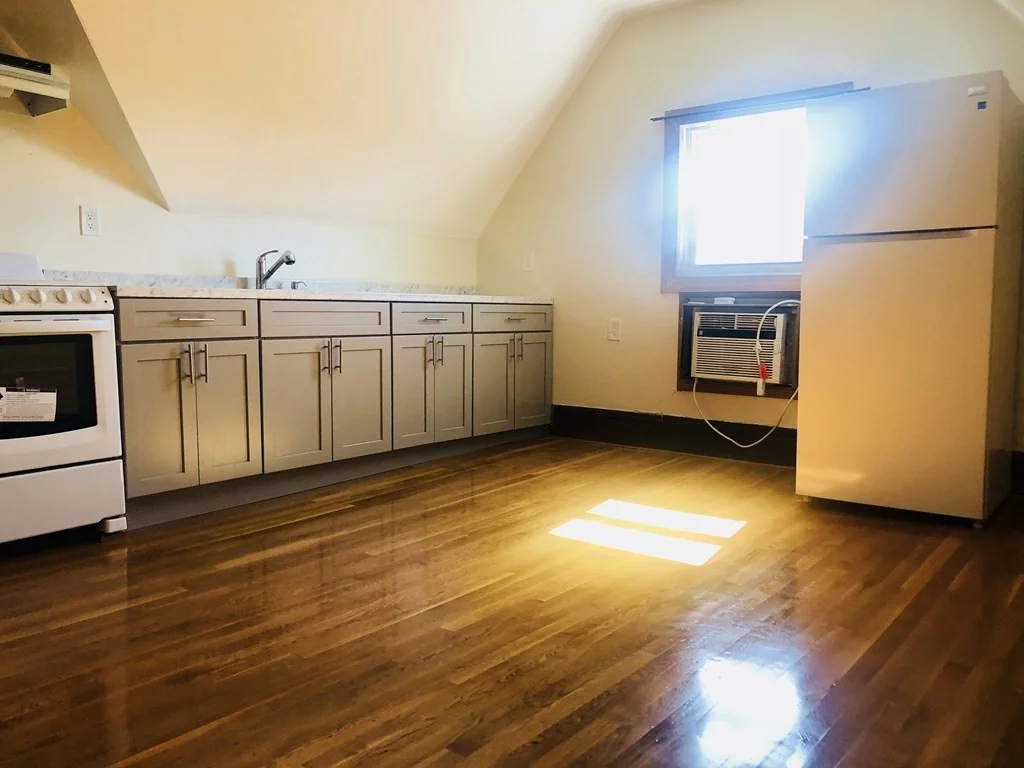 1 bed, 1 bath apartment for rent at 93 Partridge Ave Unit 3, Porter Square — photo 5 of 8