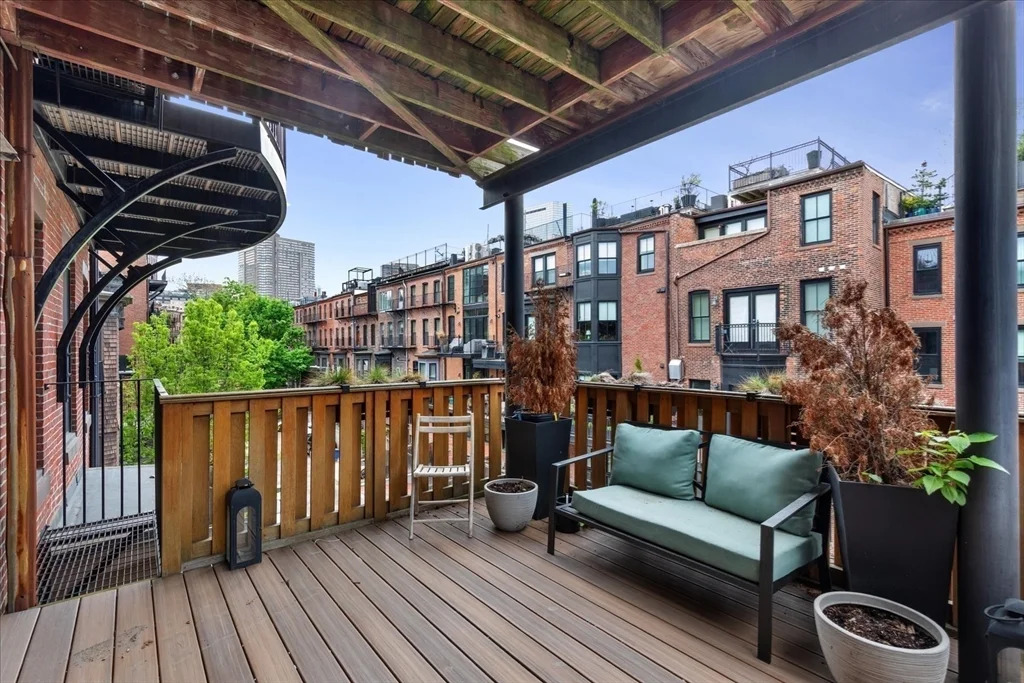 1 bed, 1 bath apartment for rent at 93 Pembroke St Unit 2, South End — photo 4 of 14