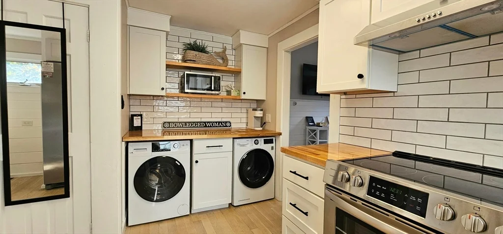 2 bed, 1 bath apartment for rent at 93 Ploughed Neck Rd Unit WINTER, East Sandwich — photo 8 of 14