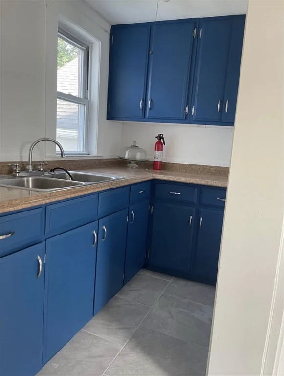 4 bed, 1 bath apartment for rent at 93 Spruce St Unit 93, Winchendon — photo 11 of 13