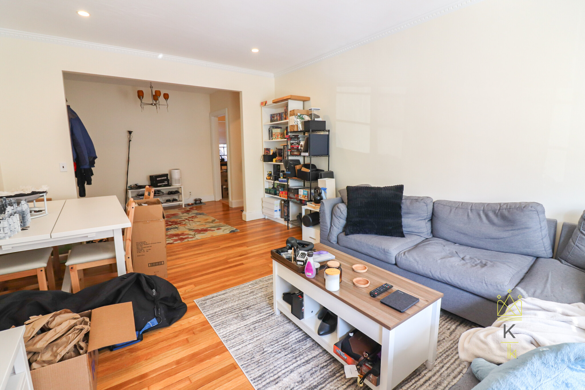 2 bed, 1 bath apartment for rent at 93 Strathmore Rd Unit 3, Brighton — photo 2 of 17