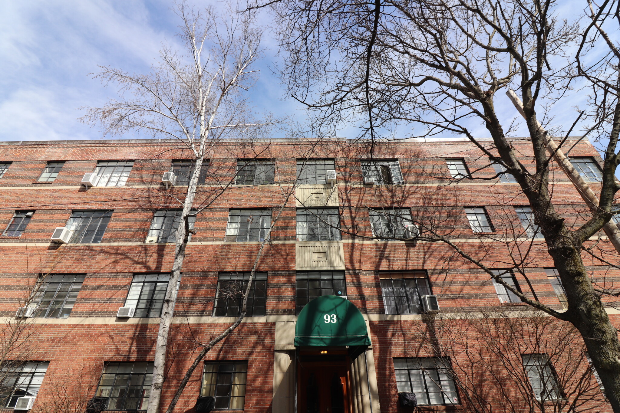 2 bed, 1 bath apartment for rent at 93 Strathmore Rd Unit 3, Brighton — photo 15 of 17