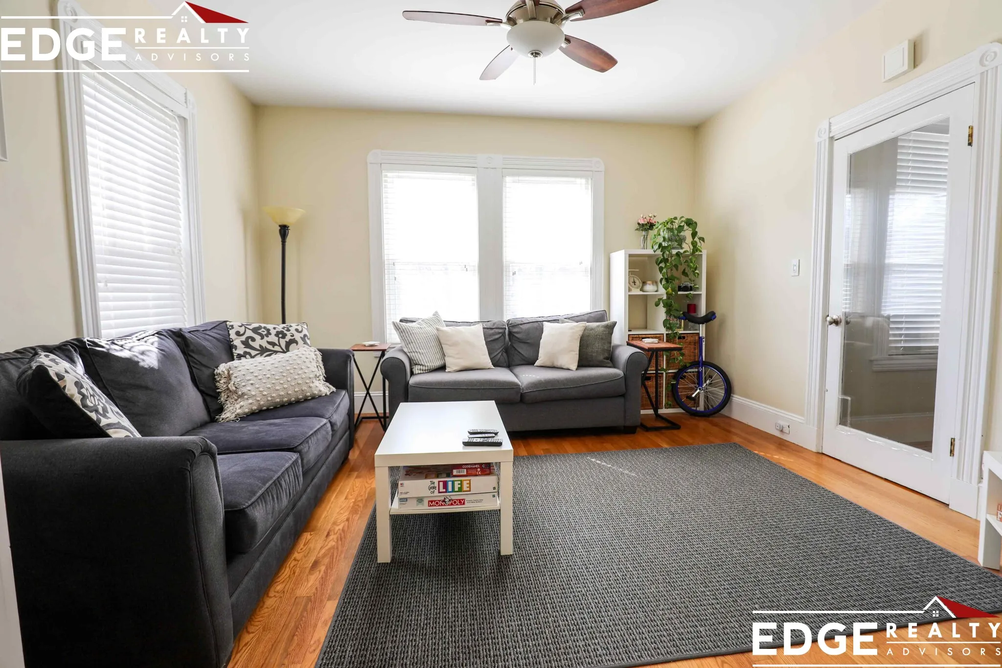 4 bed, 2 bath apartment for rent at 93 Surrey St Unit 1, Brighton — photo 3 of 12