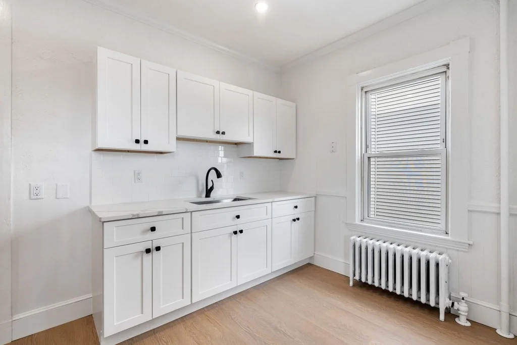 3 bed, 1 bath apartment for rent at 93 Sydney St Unit 2, Dorchester — photo 5 of 26