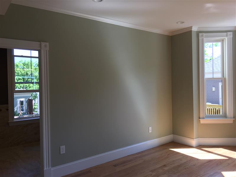 8+ bed, 4 bath apartment for rent at 93 Upland Rd Unit 1, Neighborhood Nine — photo 8 of 21