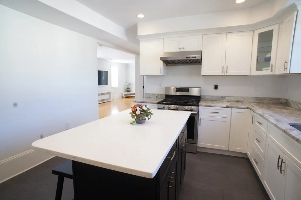 4 bed, 2 bath apartment for rent at 93 Vassall St Unit 93, Quincy — photo 4 of 21
