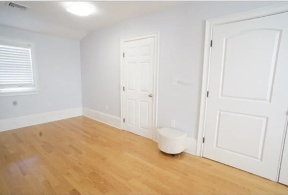 4 bed, 2 bath apartment for rent at 93 Vassall Unit 2, Wollaston — photo 15 of 18