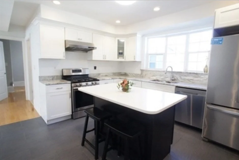 4 bed, 2 bath apartment for rent at 93 Vassall Unit 2, Wollaston — photo 2 of 18