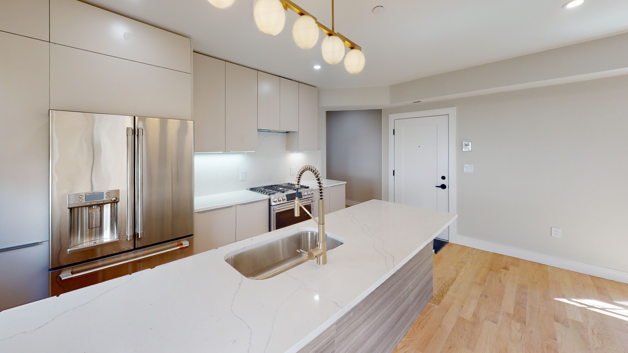 4 bed, 3 bath apartment for rent at 93 Williston Rd Unit 2, Salisbury Road - Corey Farm — photo 2 of 9