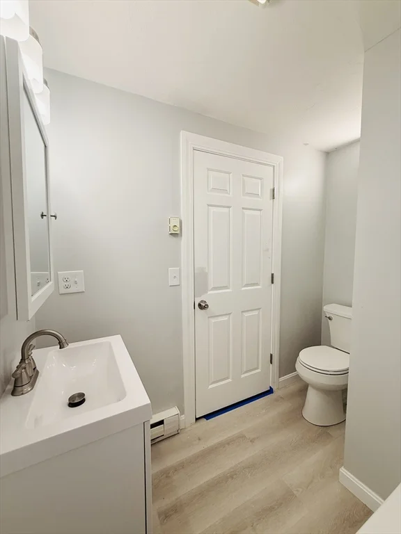 2 bed, 1 bath apartment for rent at 93 Zeigler St Unit 1, Roxbury — photo 2 of 13