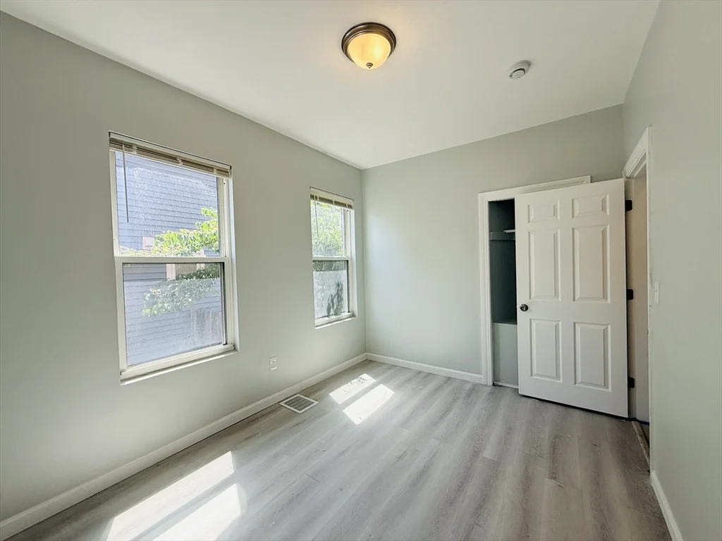 2 bed, 1 bath apartment for rent at 93 Zeigler St Unit 1, Roxbury — photo 9 of 13