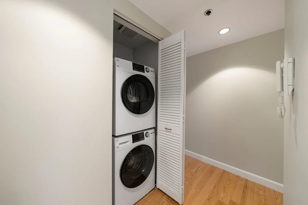 1 bed, 1 bath apartment for rent at 931 Massachusetts Ave Unit 306, Harvard Square — photo 6 of 20