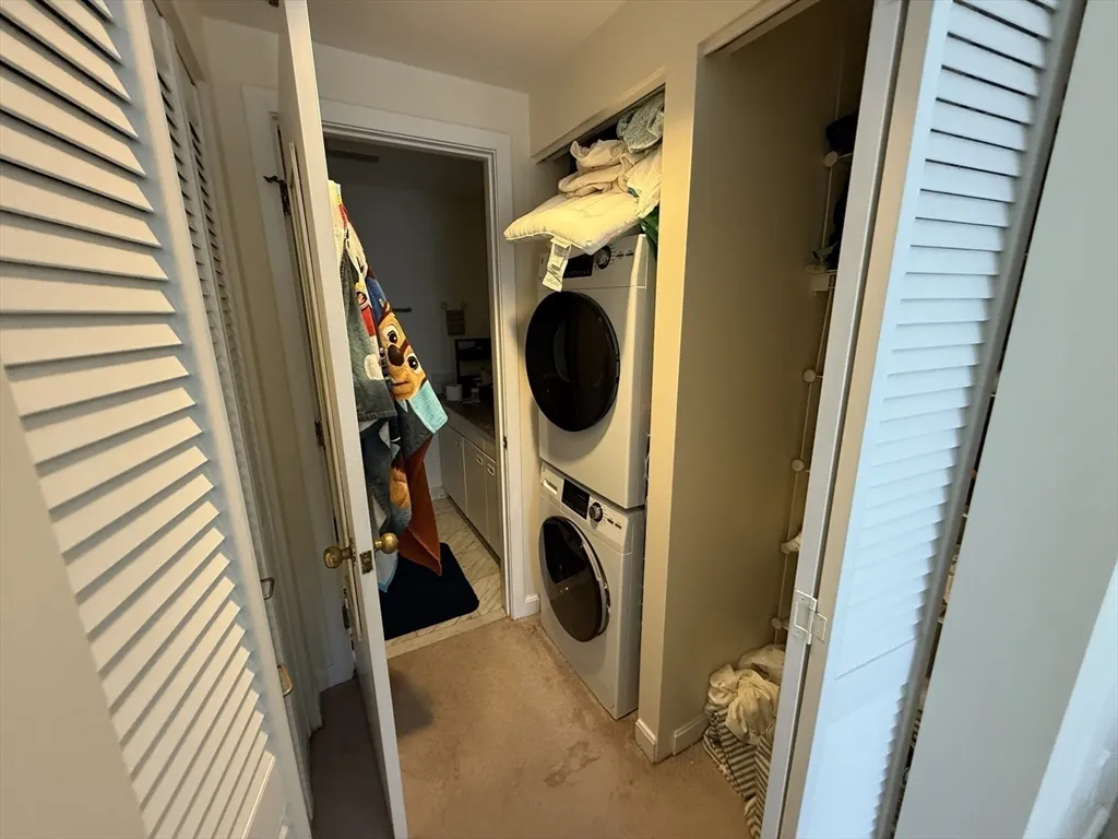 1 bed, 1.5 bath apartment for rent at 931 Massachusetts Ave Unit 605, Mid-Cambridge — photo 10 of 14