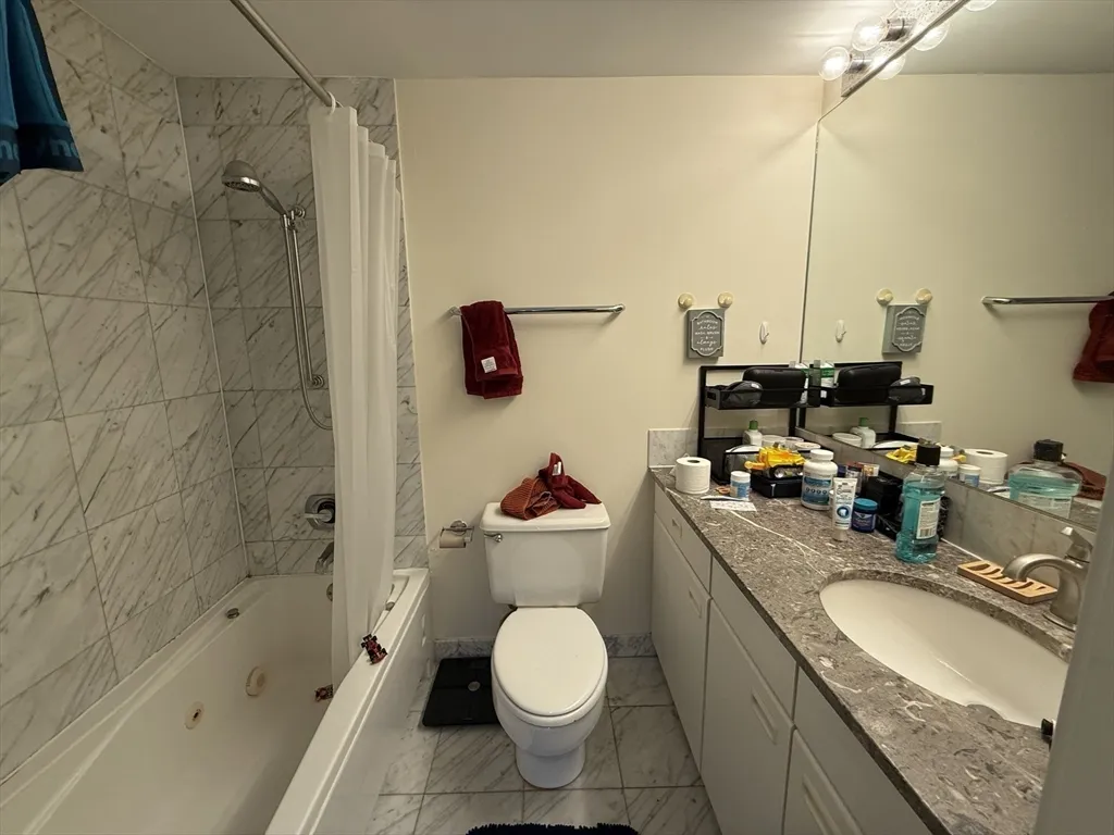 1 bed, 1.5 bath apartment for rent at 931 Massachusetts Ave Unit 605, Mid-Cambridge — photo 11 of 14