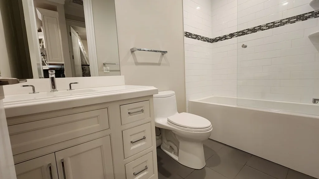 2 bed, 2 bath apartment for rent at 933 2nd St Unit 12, South Boston — photo 13 of 17