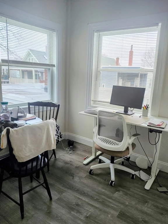 4 bed, 2 bath apartment for rent at 933 East Broadway Unit 3, South Boston — photo 13 of 17