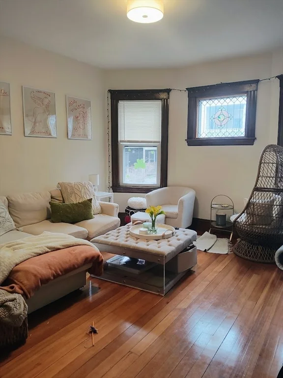4 bed, 2 bath apartment for rent at 933 East Broadway Unit 3, South Boston — photo 17 of 17