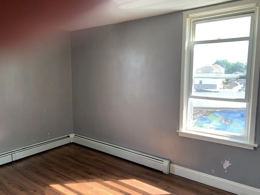 2 bed, 1 bath apartment for rent at 934 County St Unit 3 rear, Fall River — photo 5 of 9