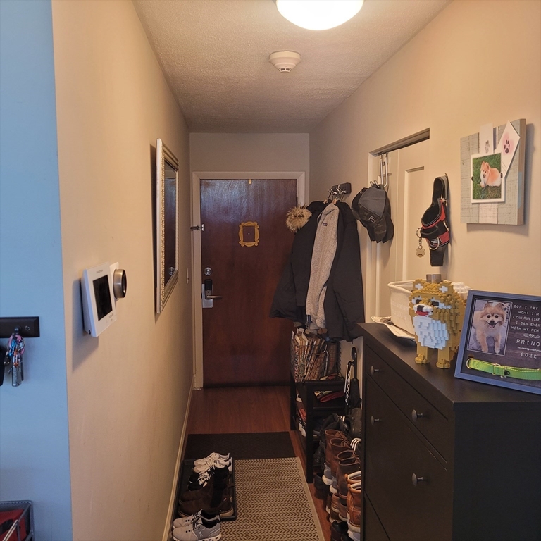 2 bed, 1 bath apartment for rent at 935 Washington St Unit 7, Newtonville — photo 9 of 13