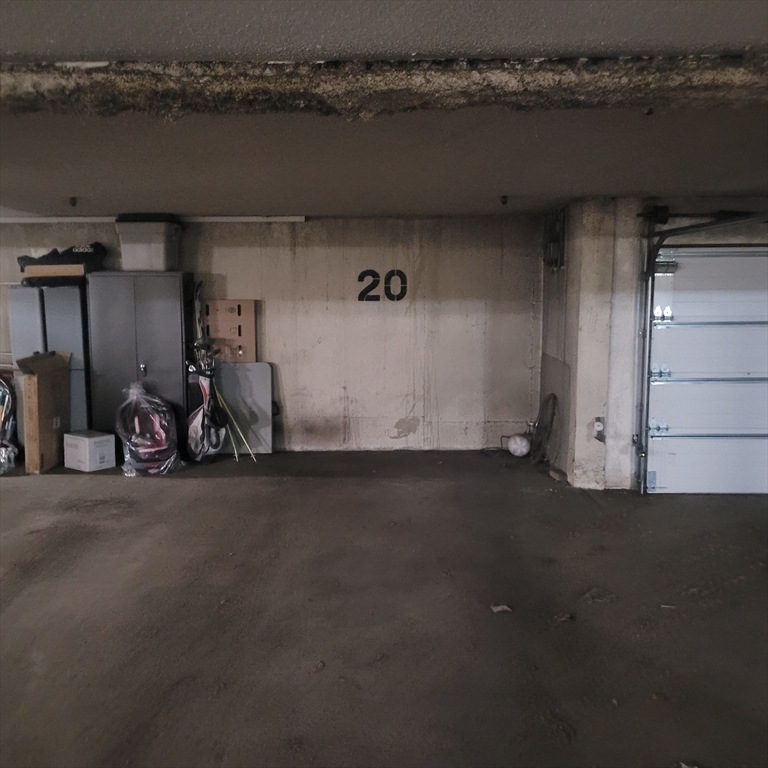 2 bed, 1 bath apartment for rent at 935 Washington St Unit 7, Newtonville — photo 8 of 13