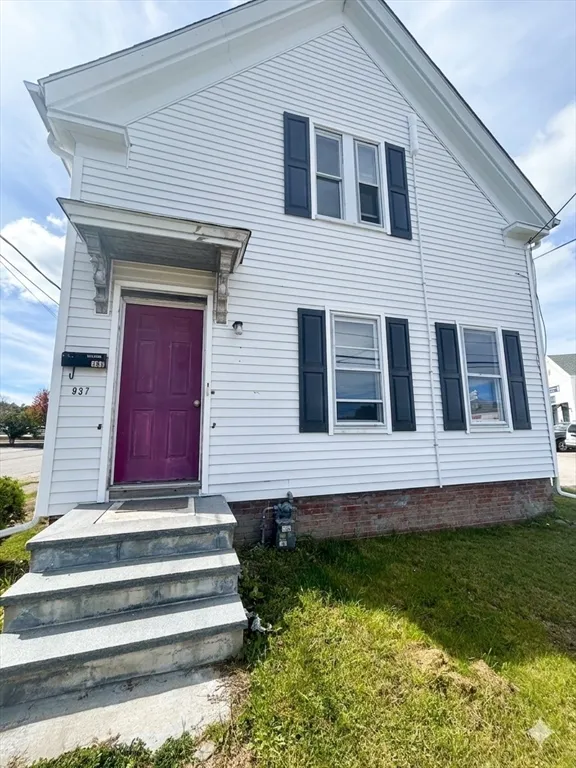 2 bed, 1 bath apartment for rent at 937 Webster Unit 2, Marshfield Center — photo 10 of 10