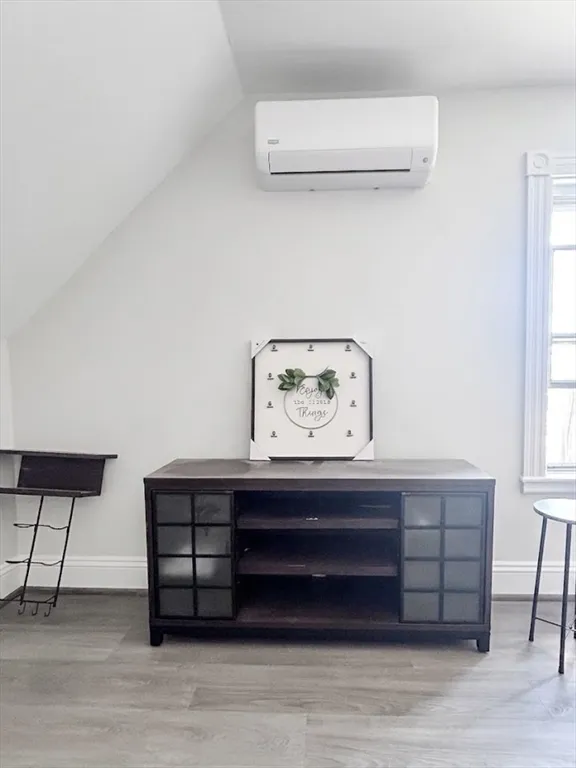 2 bed, 1 bath apartment for rent at 937 Webster Unit 2, Marshfield Center — photo 2 of 10