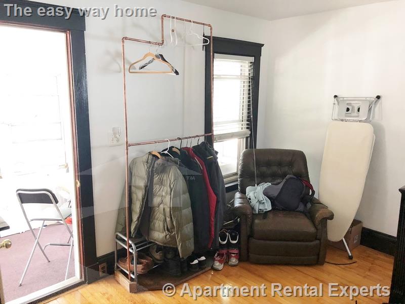 4 bed, 2 bath apartment for rent at 939 Broadway, Davis Square — photo 13 of 17