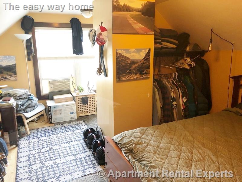 4 bed, 2 bath apartment for rent at 939 Broadway, Davis Square — photo 7 of 17