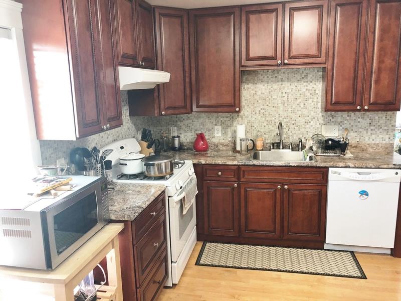 4 bed, 2 bath apartment for rent at 939 Broadway Unit 2, Tufts — photo 1 of 17