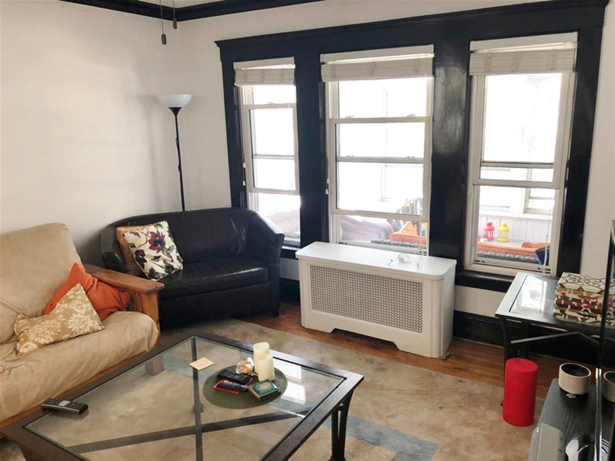 4 bed, 2 bath apartment for rent at 939 Broadway Unit 939, Tufts — photo 5 of 16