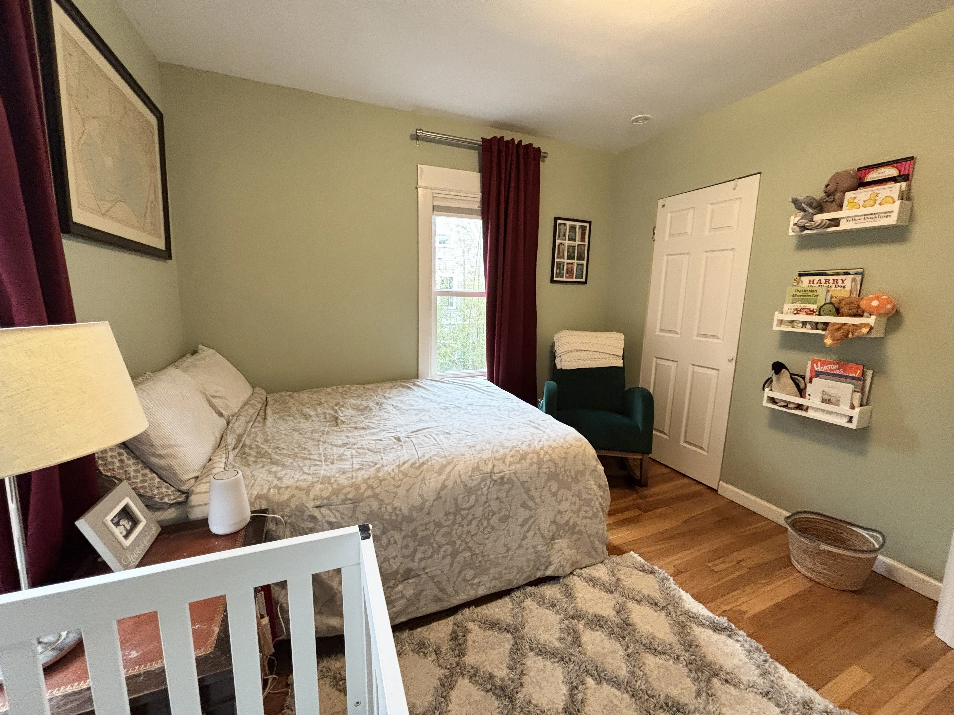 2 bed, 1 bath apartment for rent at 94-96 Rossmore Rd Unit 2, Jamaica Plain — photo 5 of 16