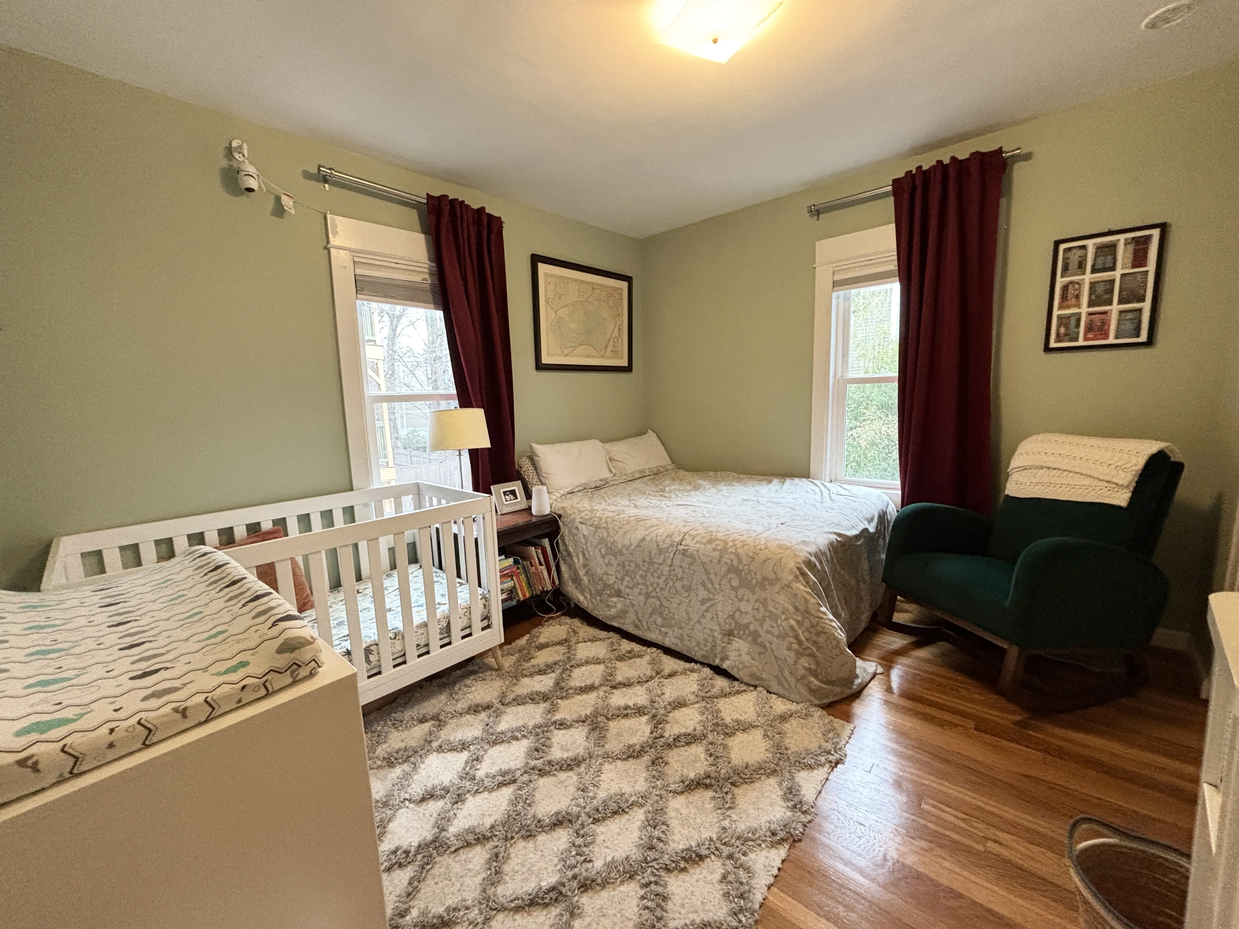 2 bed, 1 bath apartment for rent at 94-96 Rossmore Rd Unit 2, Jamaica Plain — photo 4 of 16