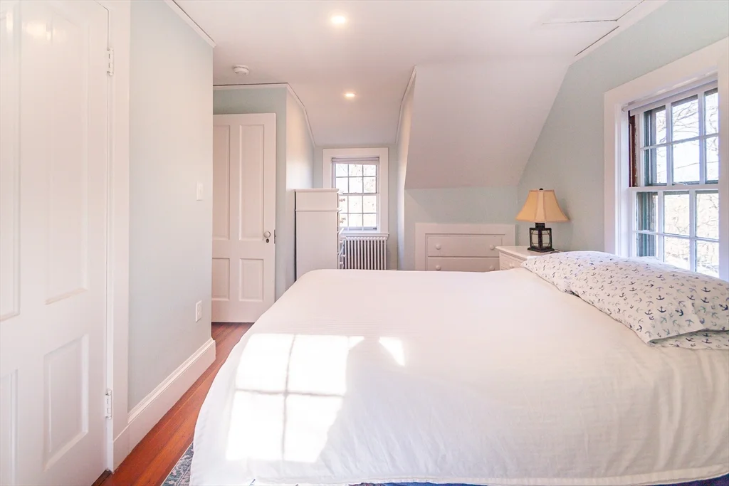 2 bed, 1 bath apartment for rent at 94 Atlantic, Cohasset — photo 19 of 23