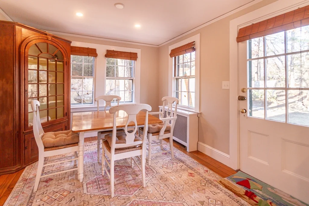 2 bed, 1 bath apartment for rent at 94 Atlantic, Cohasset — photo 14 of 23