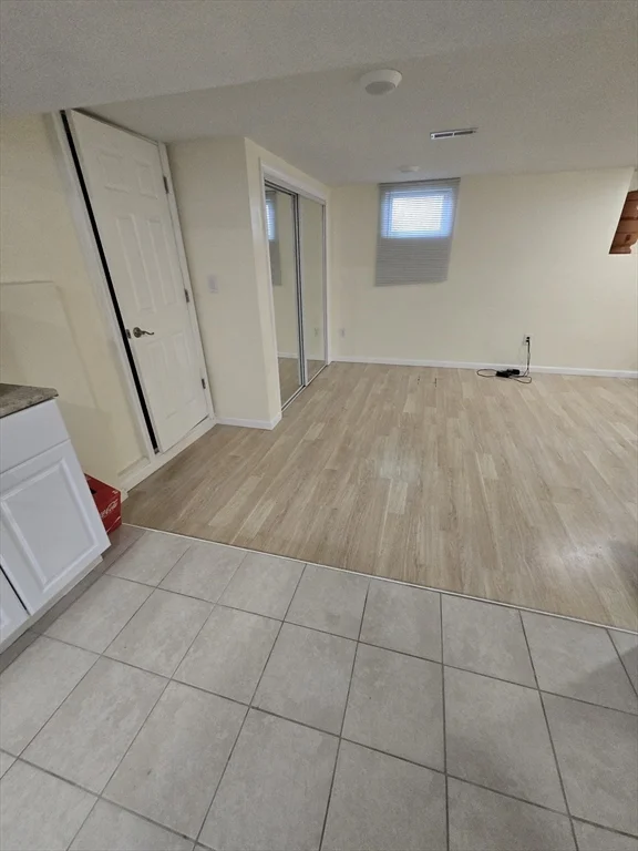 5 bed, 4+ bath apartment for rent at 94 Baldwin St Unit 94, West Springfield — photo 5 of 42