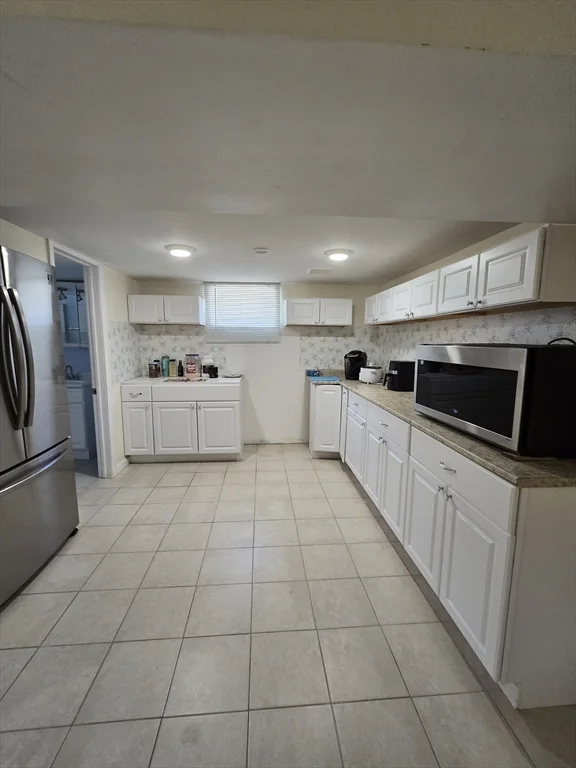 5 bed, 4+ bath apartment for rent at 94 Baldwin St Unit 94, West Springfield — photo 11 of 42