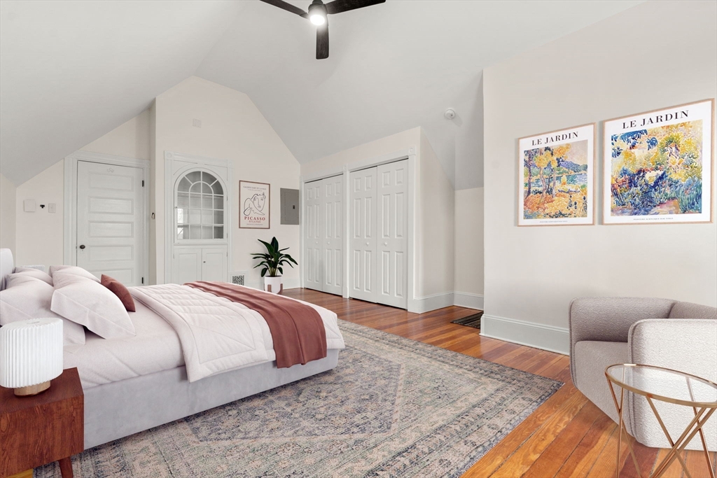 1 bed, 1 bath apartment for rent at 94 Bartlett St Unit 3, Magoun Square — photo 6 of 11