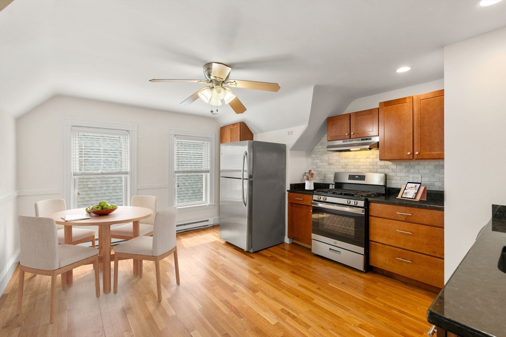 1 bed, 1 bath apartment for rent at 94 Bartlett St Unit 3, Magoun Square — photo 4 of 11