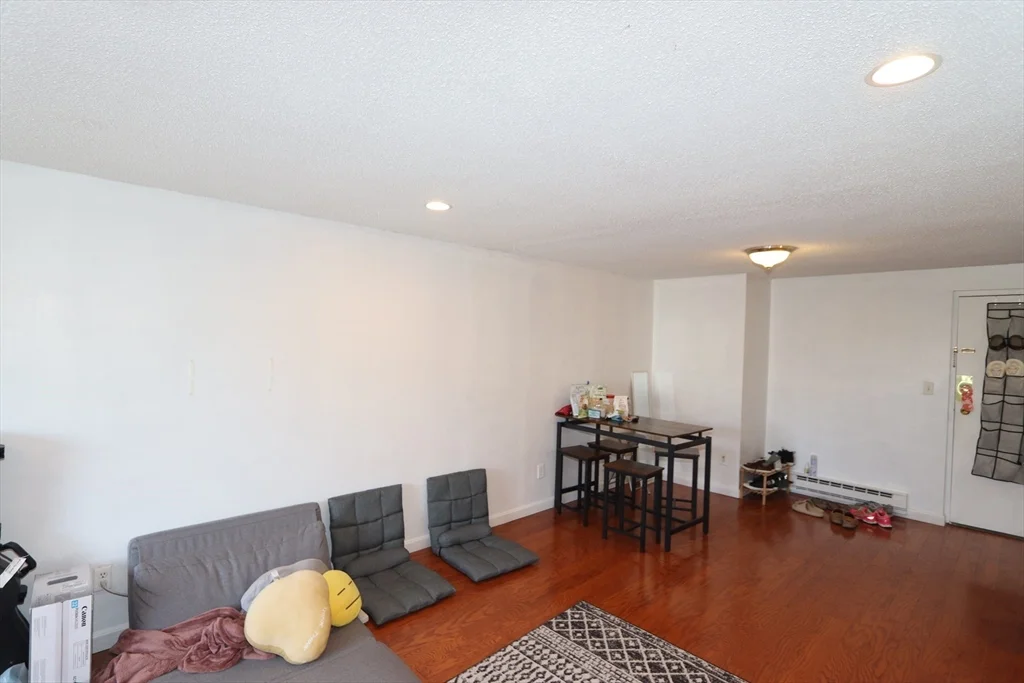 1 bed, 1 bath apartment for rent at 94 Beacon St Unit 14, Union Square — photo 5 of 16