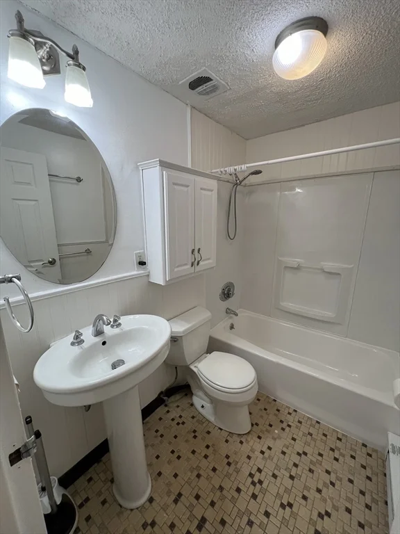1 bed, 1 bath apartment for rent at 94 Beacon St Unit 14, Union Square — photo 29 of 40