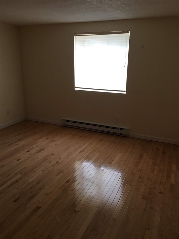 2 bed, 1 bath apartment for rent at 94 Beacon St Unit 21, Ward Two — photo 3 of 5