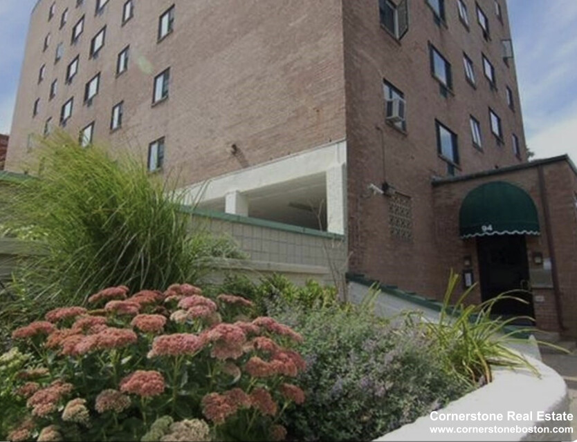 2 bed, 1 bath apartment for rent at 94 Beacon St Unit 42, Ward Two — photo 1 of 6