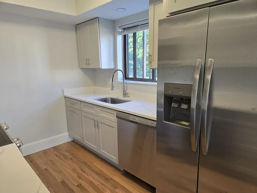 2 bed, 1 bath apartment for rent at 94 Beaconsfield Rd Unit 201, Brookline Hills — photo 10 of 19