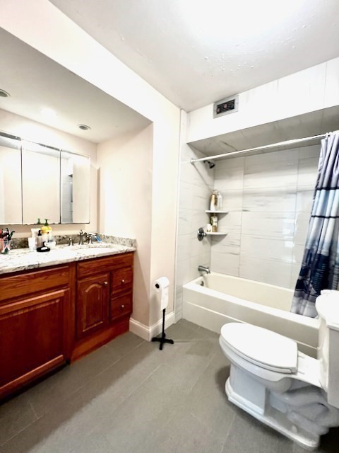 2 bed, 1 bath apartment for rent at 94 Beaconsfield Rd Unit 302, Aspinwall Hill — photo 7 of 11