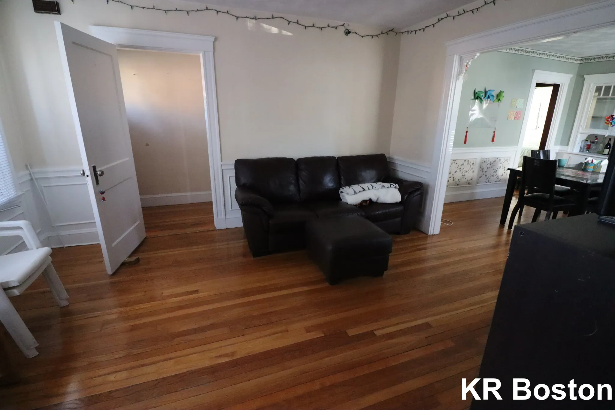 3 bed, 1 bath apartment for rent at 94 Beechcroft St Unit 1, Brighton — photo 9 of 16