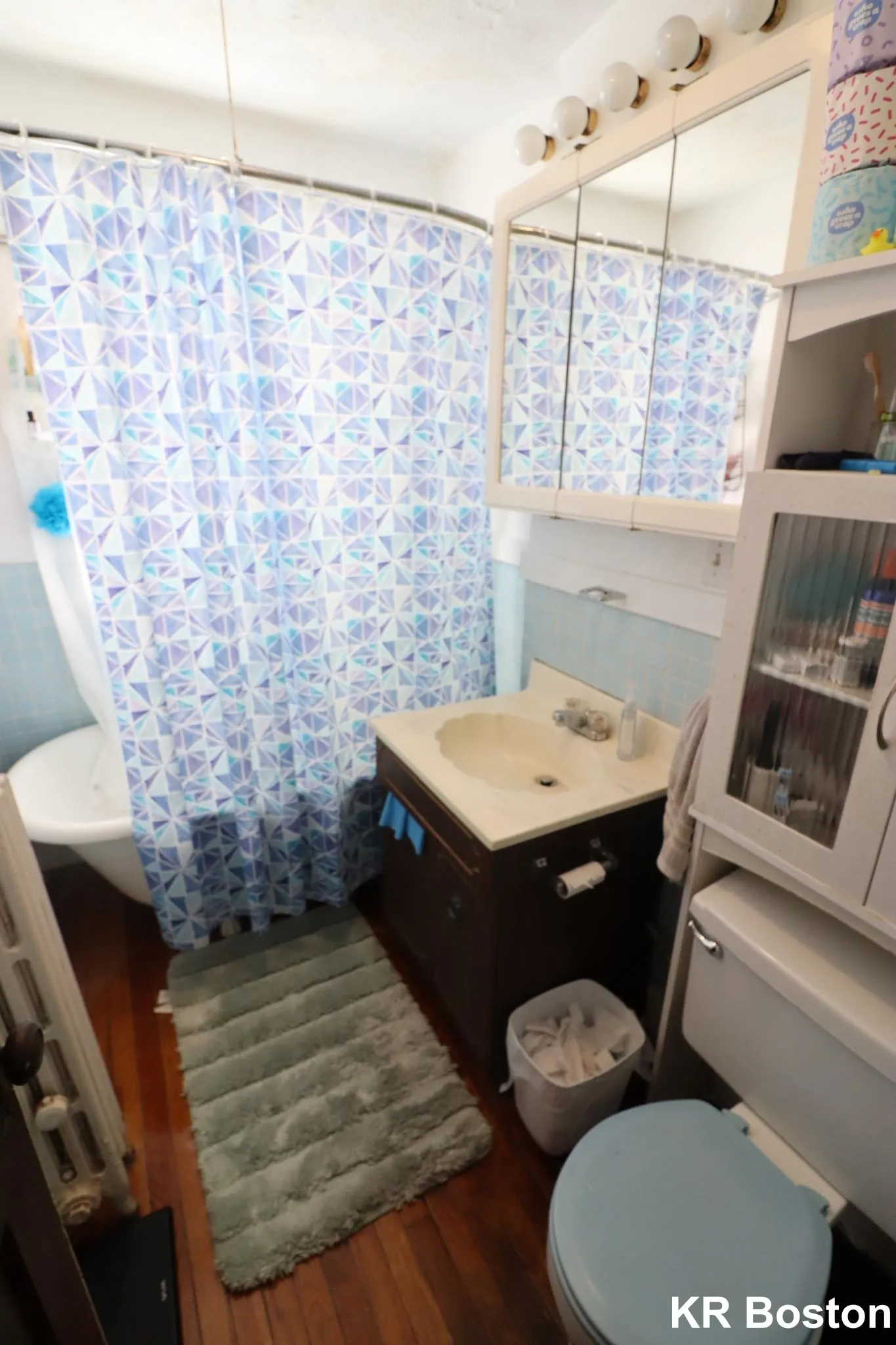 3 bed, 1 bath apartment for rent at 94 Beechcroft St Unit 1, Brighton — photo 6 of 16