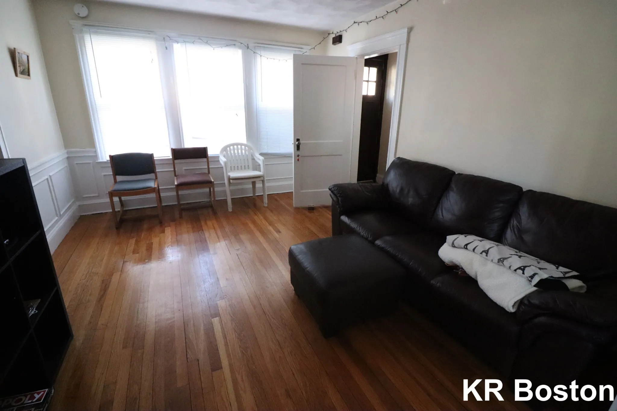 3 bed, 1 bath apartment for rent at 94 Beechcroft St Unit 1, Brighton — photo 8 of 16