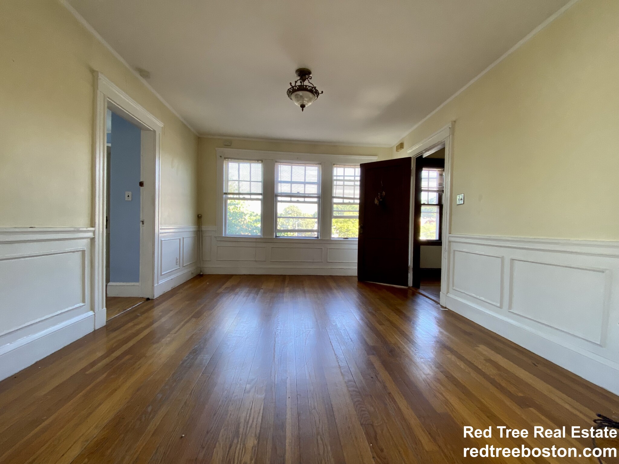 3 bed, 1 bath apartment for rent at 94 Beechcroft St Unit 3, Brighton — photo 10 of 23