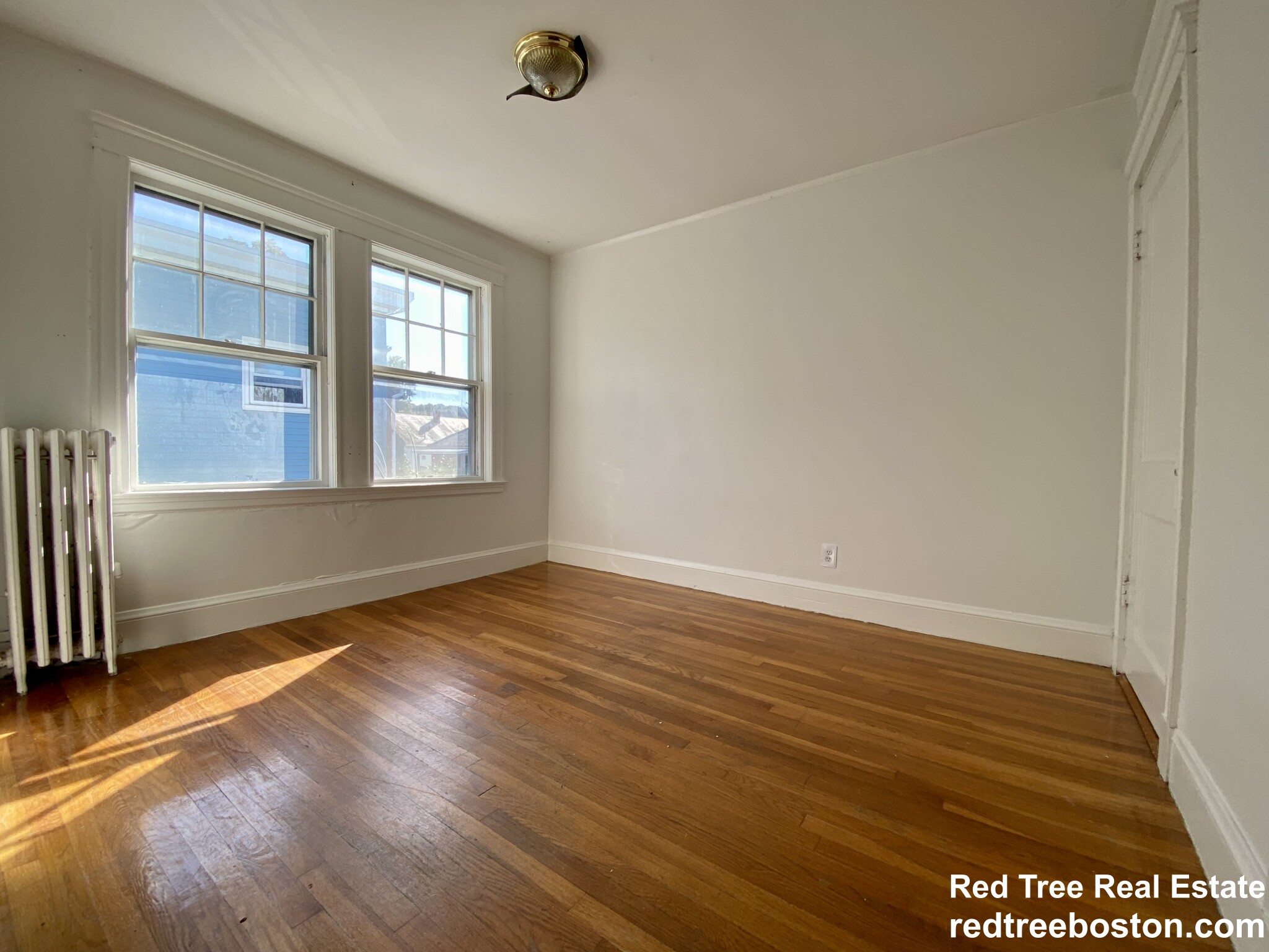 3 bed, 1 bath apartment for rent at 94 Beechcroft St Unit 3, Brighton — photo 16 of 23